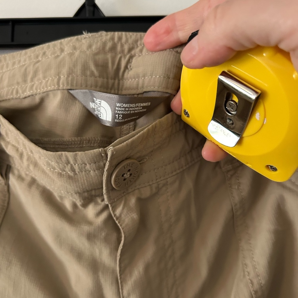 Womens Tan‎ Shorts - Picture 3 of 12